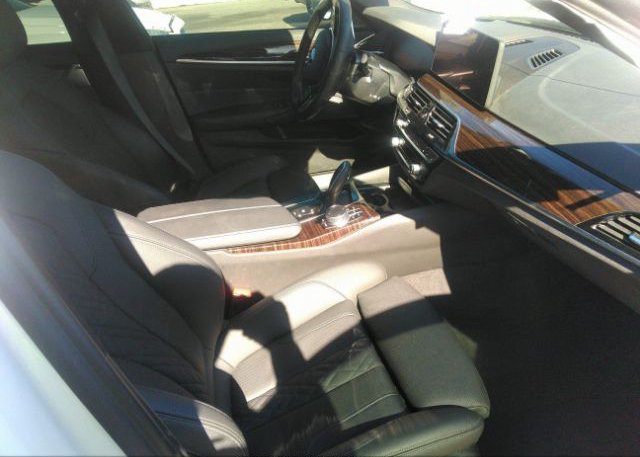 2021 BMW 5 SERIES(VIN: WBA53BJ02MWX35960