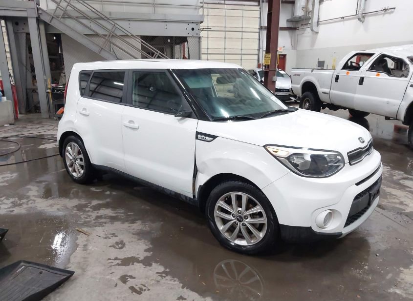 2019 KIA SOUL + photo