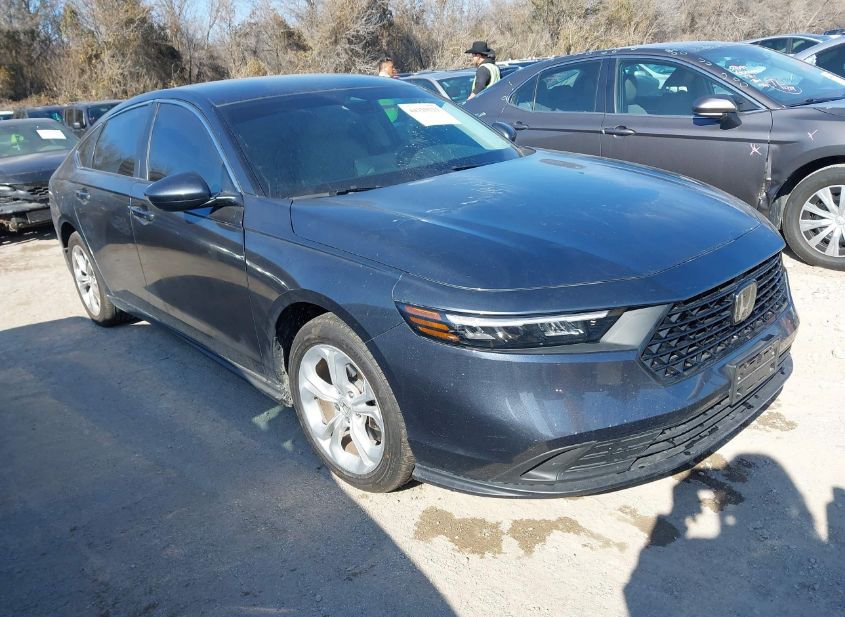 2024 HONDA ACCORD LX photo