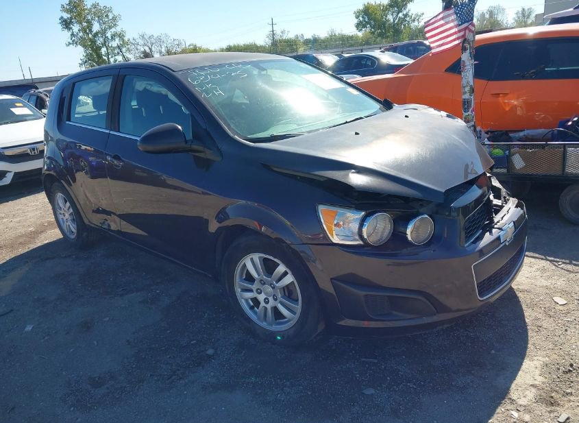 2015 CHEVROLET SONIC LT AUTO photo