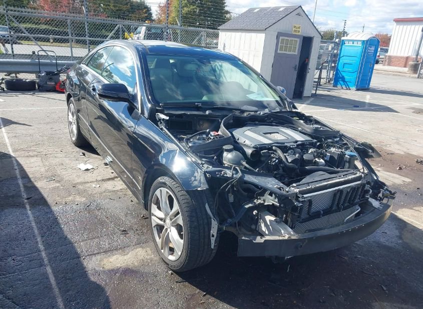 2010 MERCEDES-BENZ E 350 photo