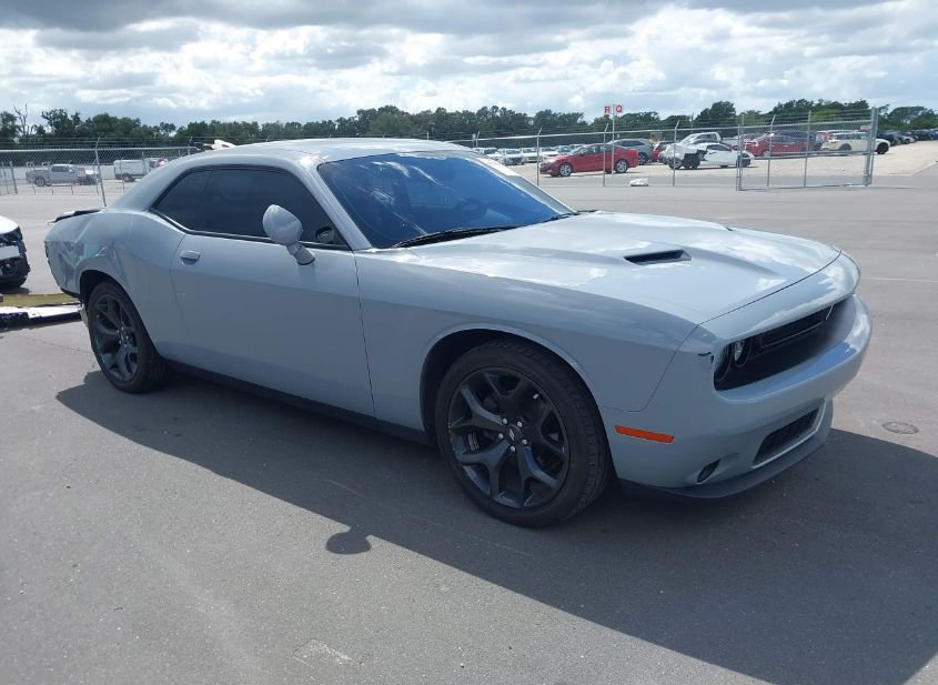 2020 DODGE CHALLENGER SXT photo