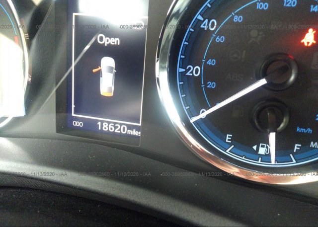2T1BURHE6HC890233 2017 TOYOTA COROLLA