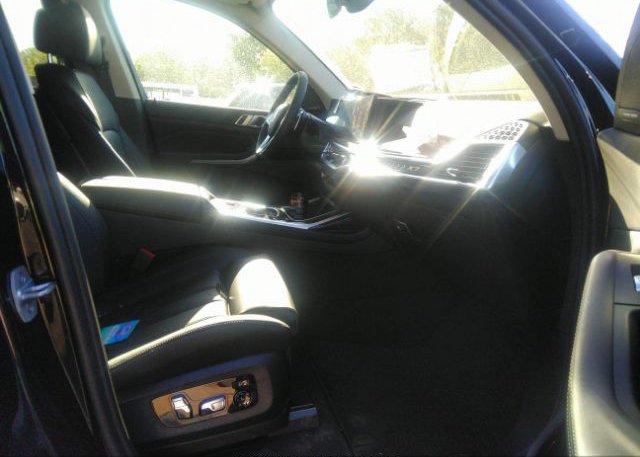 2023 BMW X7(VIN: 5UX23EM06P9R88932