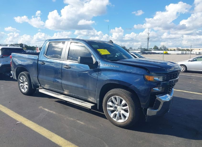 2021 CHEVROLET SILVERADO 1500 2WD  SHORT BED CUSTOM photo
