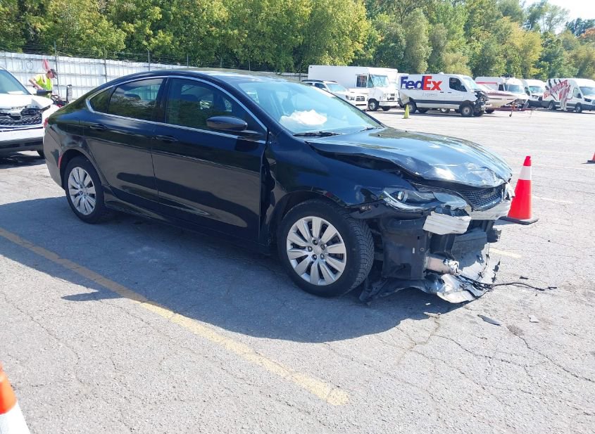 2015 CHRYSLER 200 LX photo