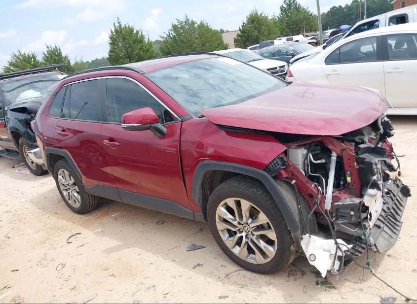 2021 TOYOTA RAV4 XLE PREMIUM photo