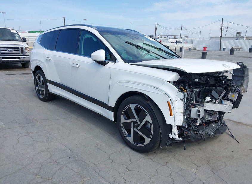 2026 Hyundai Ioniq 9  (VIN: 7YAMYFS58TY001210)