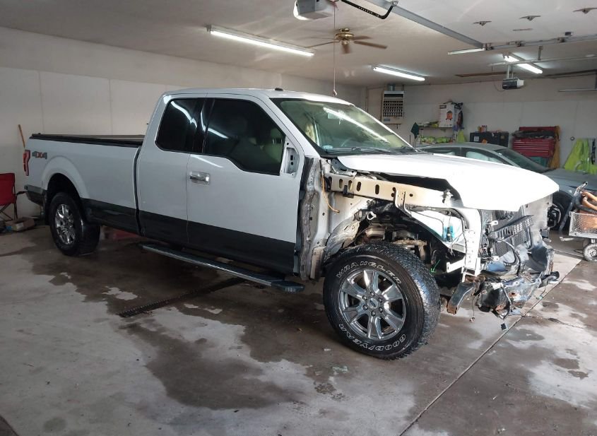 2017 FORD F-150 XLT photo