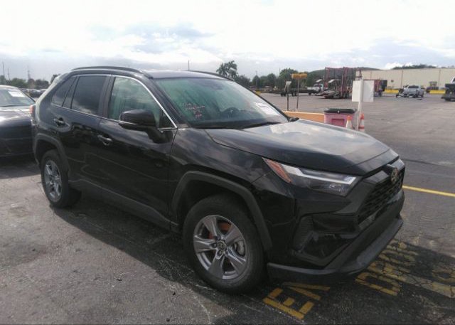 2022 TOYOTA RAV4 (VIN: 2T3W1RFV9NW192651)