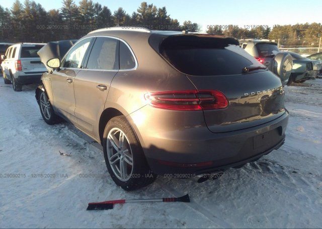 купить 2018 PORSCHE MACAN WP1AB2A51JLB39850