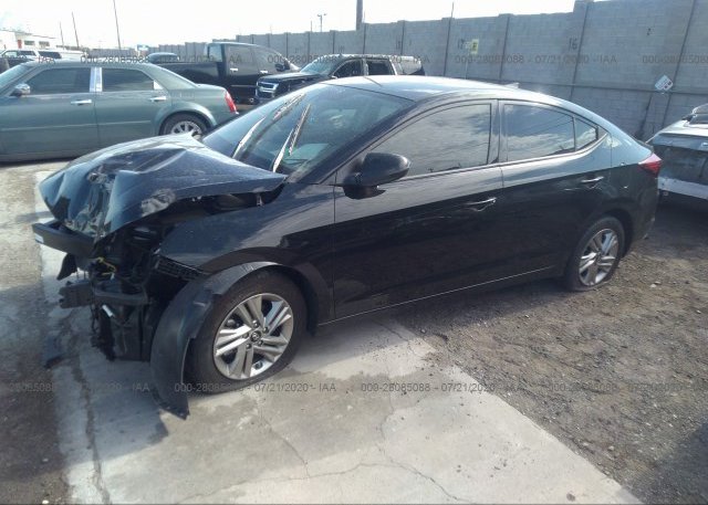 из сша 2019 HYUNDAI ELANTRA 5NPD84LF2KH425405