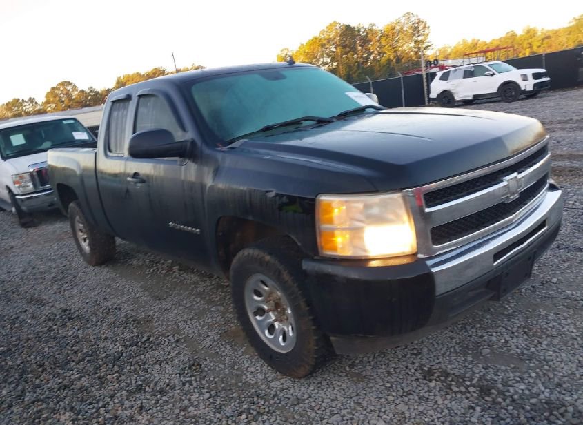 2010 CHEVROLET SILVERADO 1500 LT photo