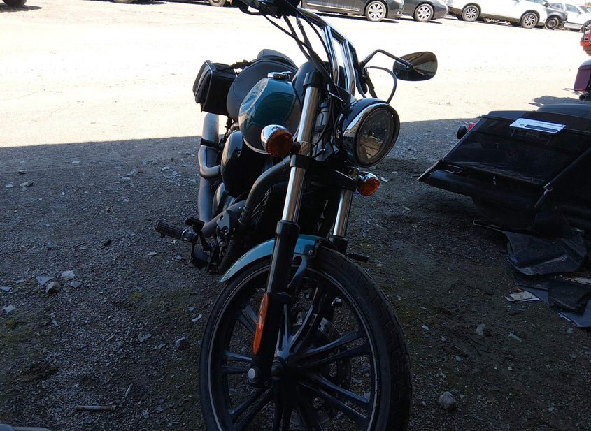 2022 Kawasaki Vn900 2 photo