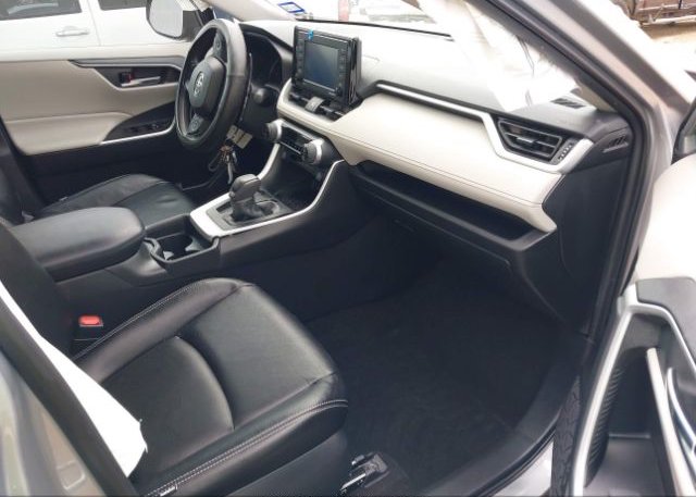 2021 TOYOTA RAV4(VIN: 2T3W1RFVXMW119609