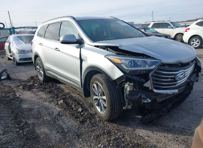 2019 HYUNDAI SANTA FE XL SE photo