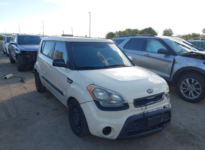 2013 KIA SOUL photo