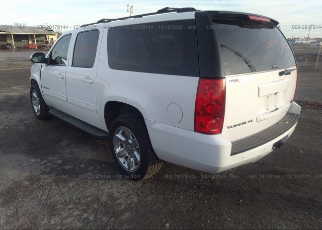 купить 2014 GMC YUKON XL 1GKS1KE08ER137947