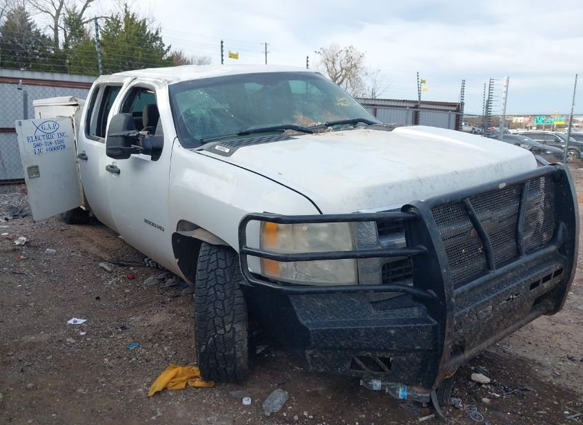 2010 CHEVROLET SILVERADO 2500HD WORK TRUCK photo