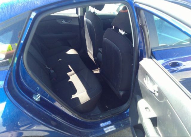 2021 KIA FORTE(VIN: 3KPF24AD1ME288279