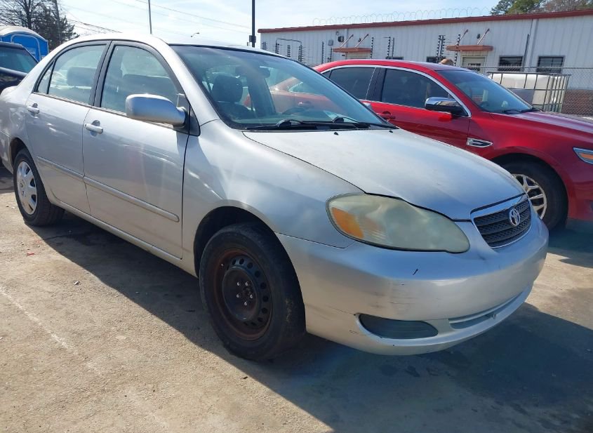 2005 TOYOTA COROLLA LE photo