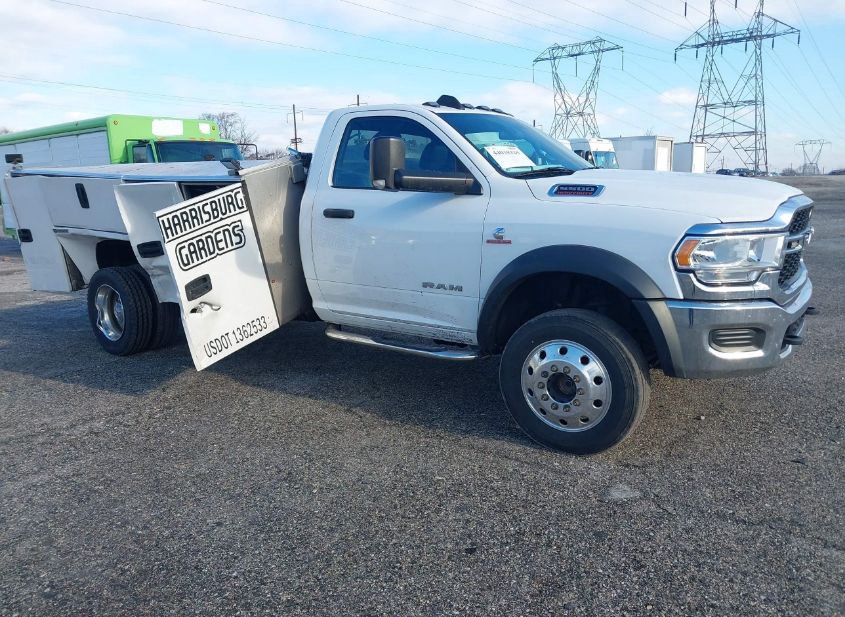 2021 RAM 5500 CHASSIS TRADESMAN/SLT photo
