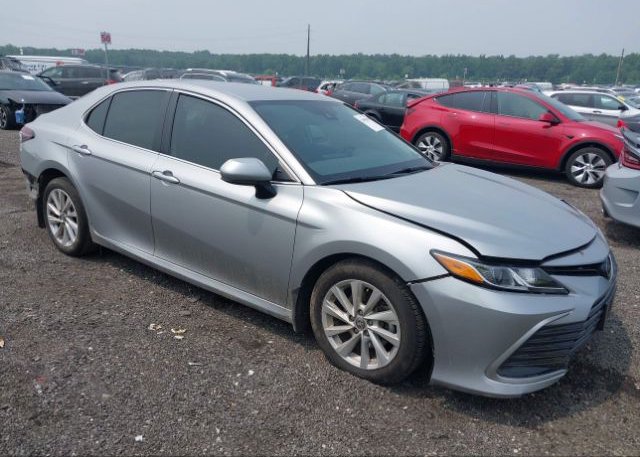 2021 TOYOTA CAMRY (VIN: 4T1C11AK6MU459723)
