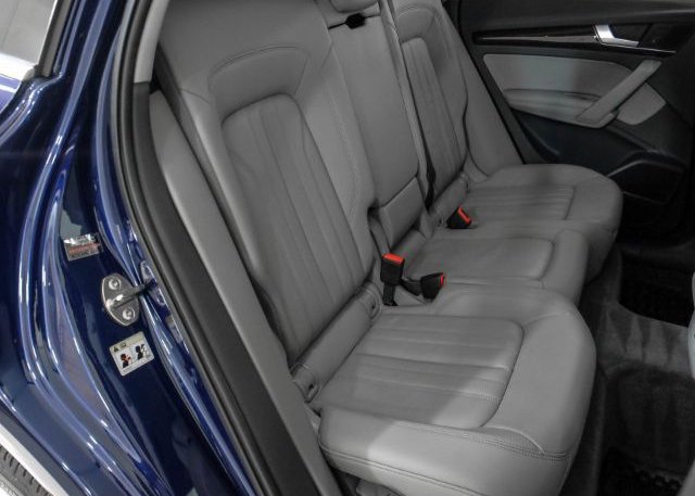 2019 AUDI Q5 VIN: WA1BNAFY9K2054394