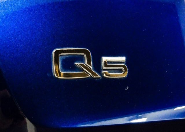 2019 AUDI Q5 VIN: WA1BNAFY9K2054394