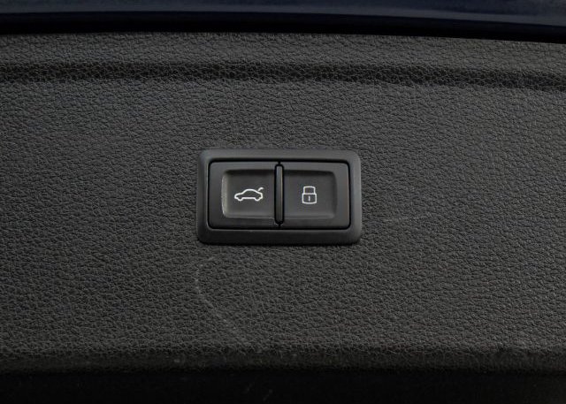 2019 AUDI Q5 VIN: WA1BNAFY9K2054394