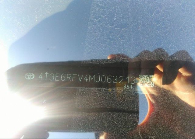 2021 TOYOTA RAV4(VIN: 4T3E6RFV4MU063213