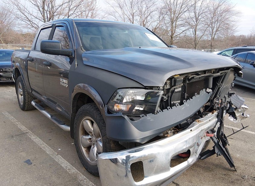 2014 Ram 1500 3.6L photo