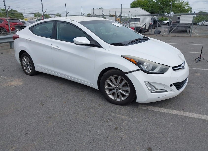 2015 Hyundai Elantra 1.8L photo