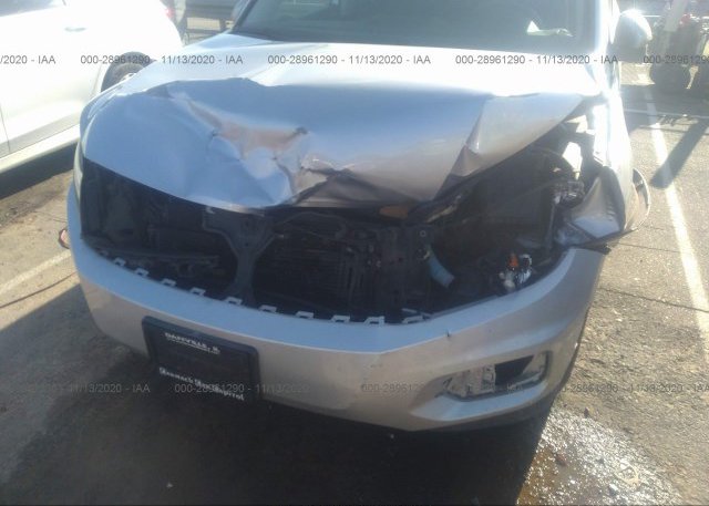 WVGAV7AX5CW527054 2012 VOLKSWAGEN TIGUAN