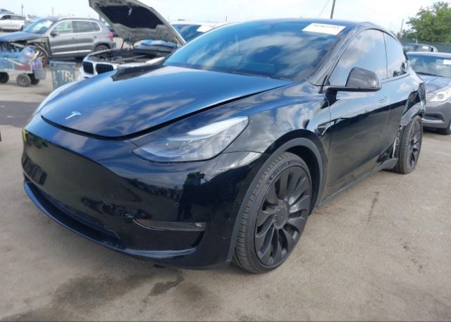 2022 TESLA MODEL Y(VIN: 7SAYGDEF6NF492953