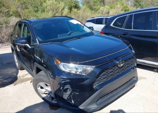 2021 TOYOTA RAV4 (VIN: 2T3P1RFVXMC176768)