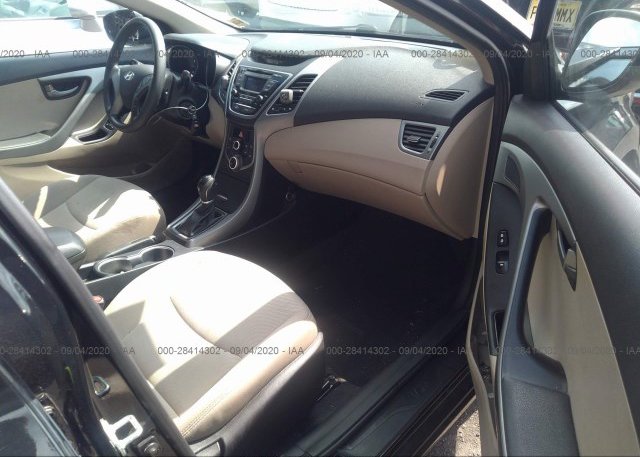 пригнать из сша 2016 HYUNDAI ELANTRA 5NPDH4AE1GH711294
