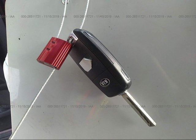 5XYPG4A3XGG082835 2016 KIA SORENTO