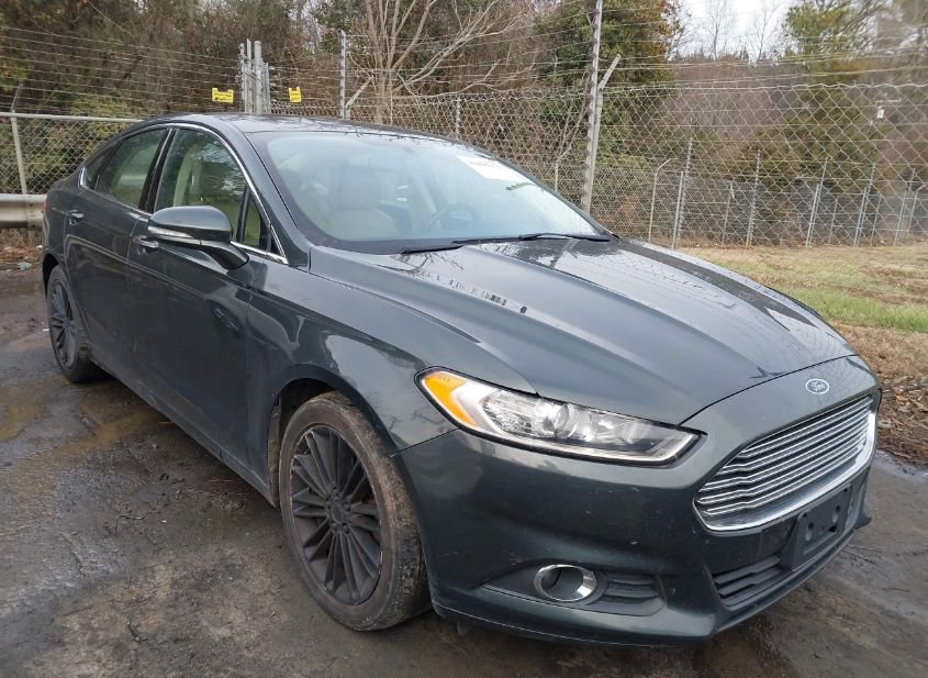 2016 FORD FUSION SE photo