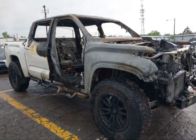 5TFLA5DB9NX039140 2022 TOYOTA TUNDRA 4WD