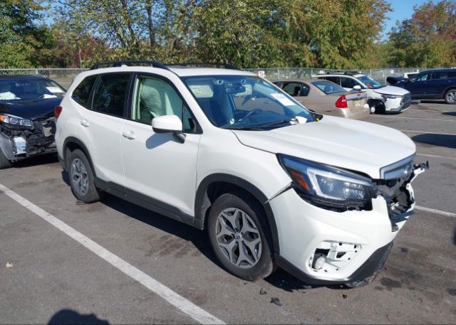 2021 SUBARU FORESTER (VIN: JF2SKAJC8MH531697)