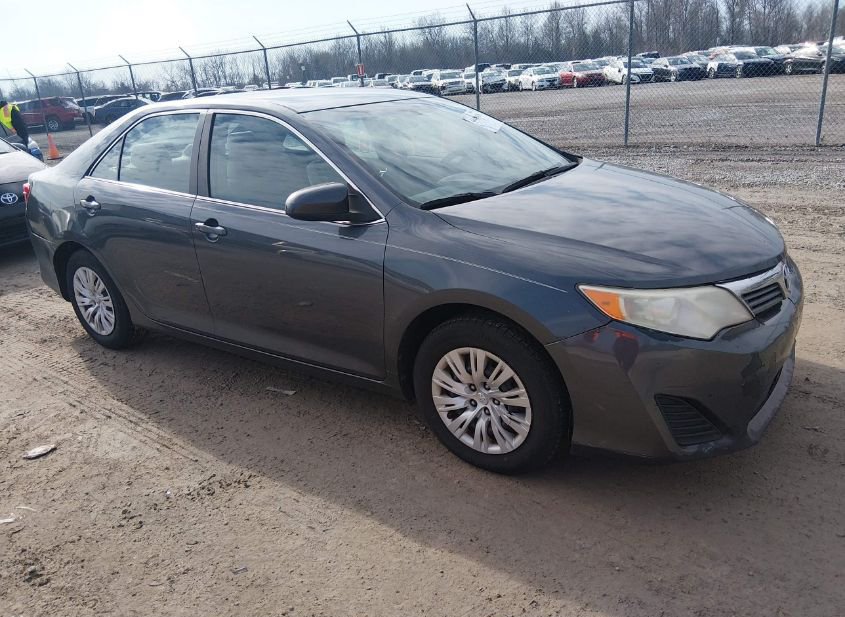 2012 TOYOTA CAMRY L photo