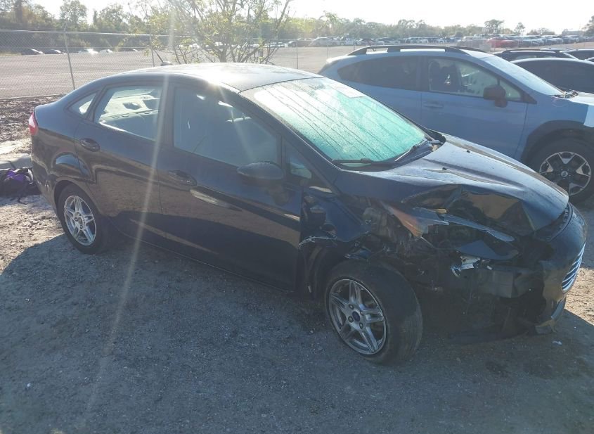 2019 FORD FIESTA SE photo