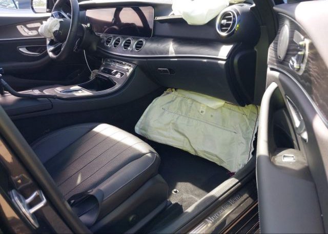 2022 MERCEDES-BENZ E-CLASS(VIN: W1KZF8DB6NB075660