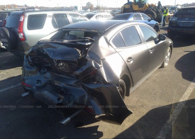 цена в сша 2019 MAZDA MAZDA3 SEDAN JM1BPBAM2K1137973