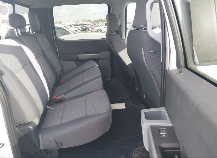 2024 FORD F-250 XL(VIN: 1FT8W2BA7REE43944