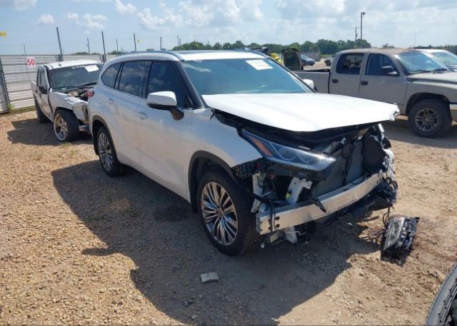 2021 TOYOTA HIGHLANDER (VIN: 5TDFZRBH9MS125721)