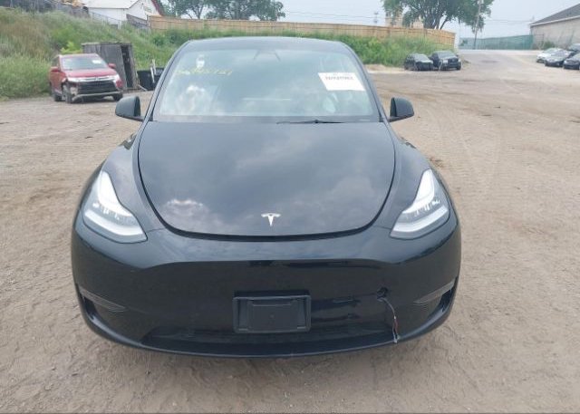 2021 TESLA MODEL Y(VIN: 5YJYGDEE2MF233430