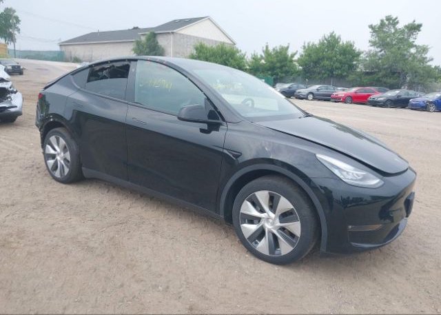 2021 TESLA MODEL Y (VIN: 5YJYGDEE2MF233430)