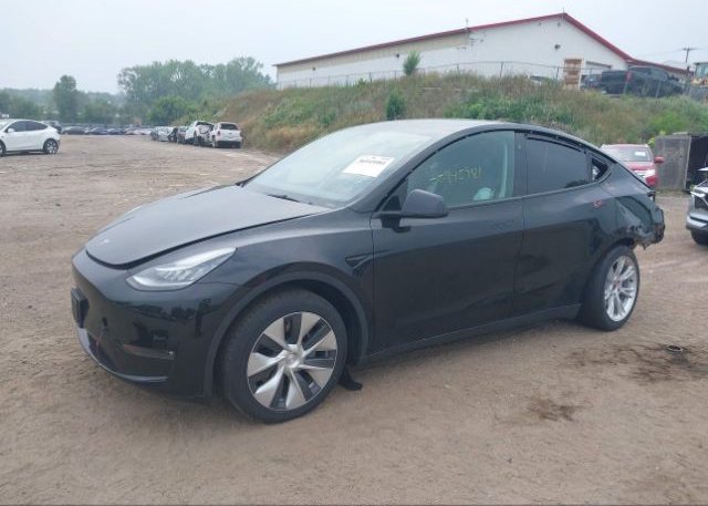 2021 TESLA MODEL Y(VIN: 5YJYGDEE2MF233430